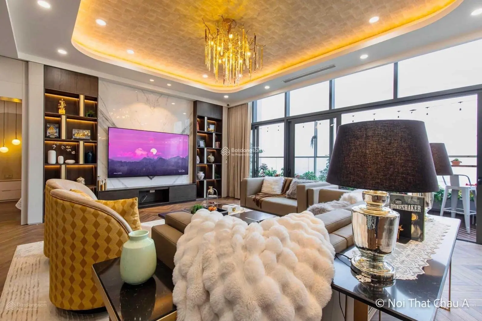 Đại gia đình tôi rất cần bán căn hộ 90m 2 tại Sapphire Place Chính Kinh giá chỉ 4 tỷ Lh 0336 730 ***
