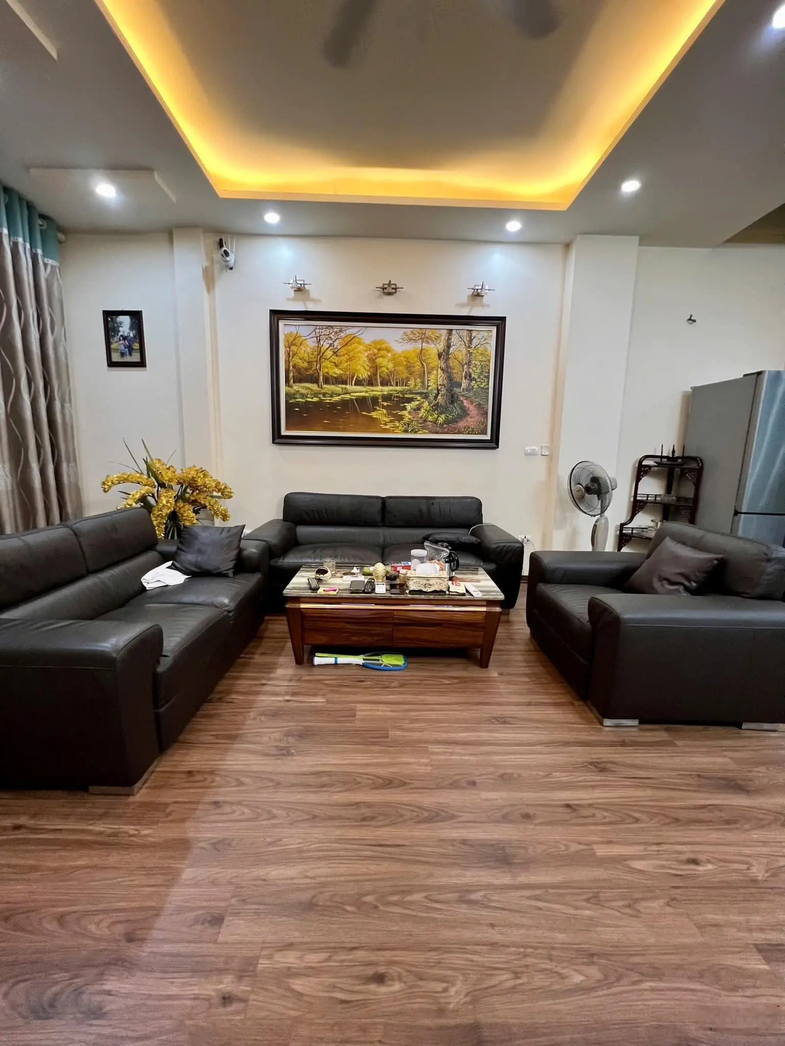 Bán nhà phân lô, 50m2, mt 5m, giá nhỉnh 14 tỷ, oto tránh, vào nhà.