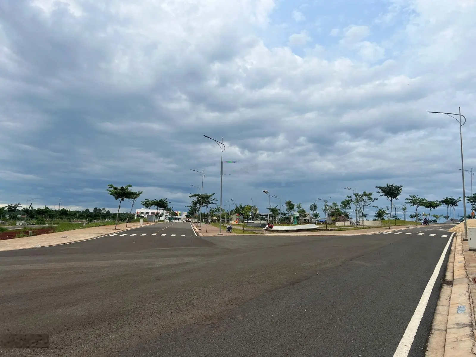 Bán đất nền dự án Diamond City Lộc Ninh giá chỉ 800 triệu VND