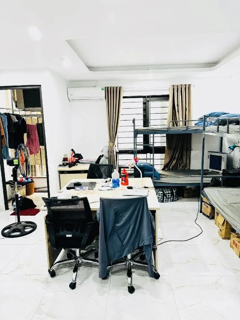 Bán CHCC 7 tầng Pháo Đài Láng, thang máy, PCCC, thang thoát hiểm, dòng tiền 70tr/tháng, 16.8 tỷ