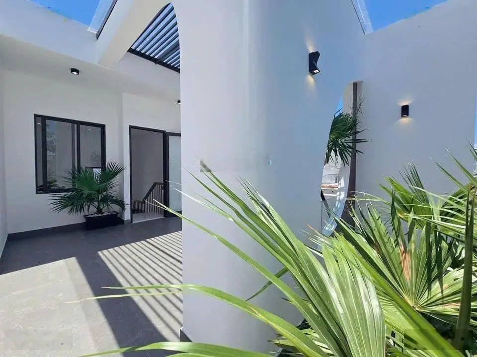 Siêu phẩm nhà đẹp vào ở liền-shr ngay sát mt chiến luợc bình tân dt80m2, chỉ 3ty1 + 2 chỉ vàng