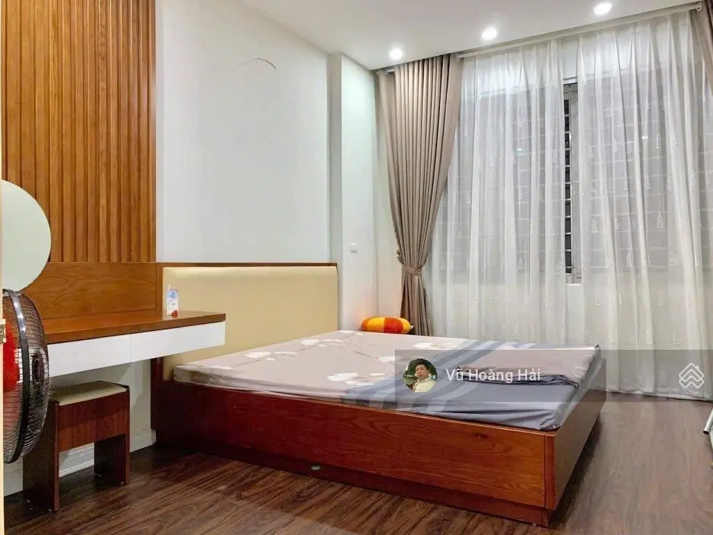 Bán nhà Đình Thôn - Mỹ Đình gần oto 60m*5T MT 4m giá nhỉnh 12 tỷ có thỏa thuận