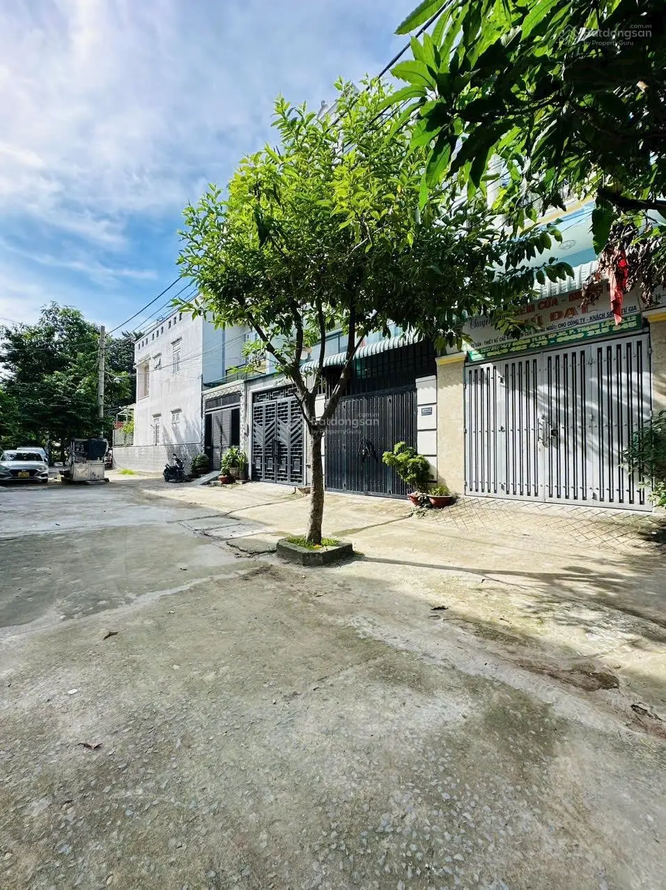 Đất thổ cư (4x14m) SHR đường 8m xe hơi