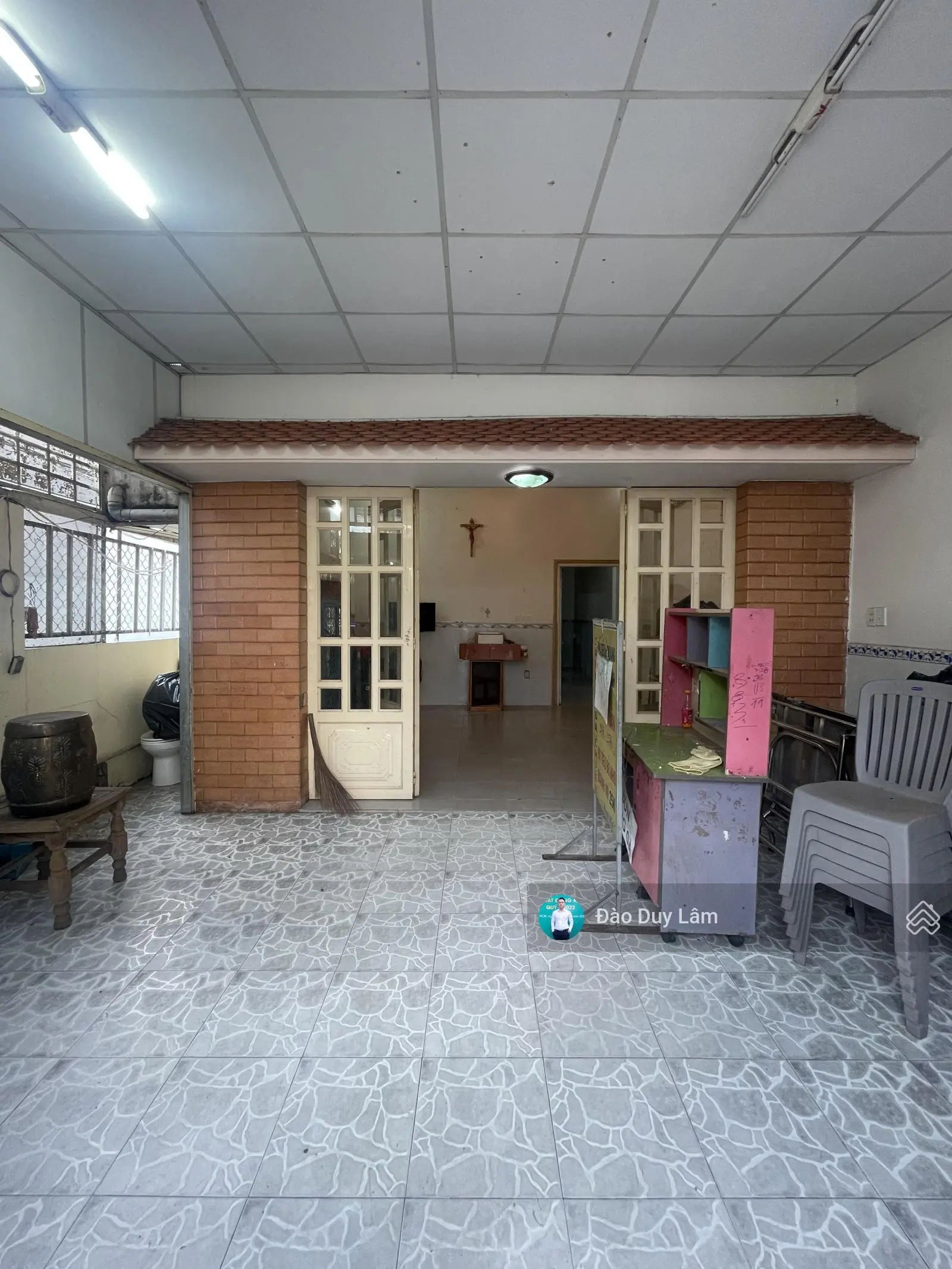 Đầu tư: nhà cấp 4 mặt tiền kinh doanh đường thông sát phạm văn đồng, ngay trường cđ công nghệ.