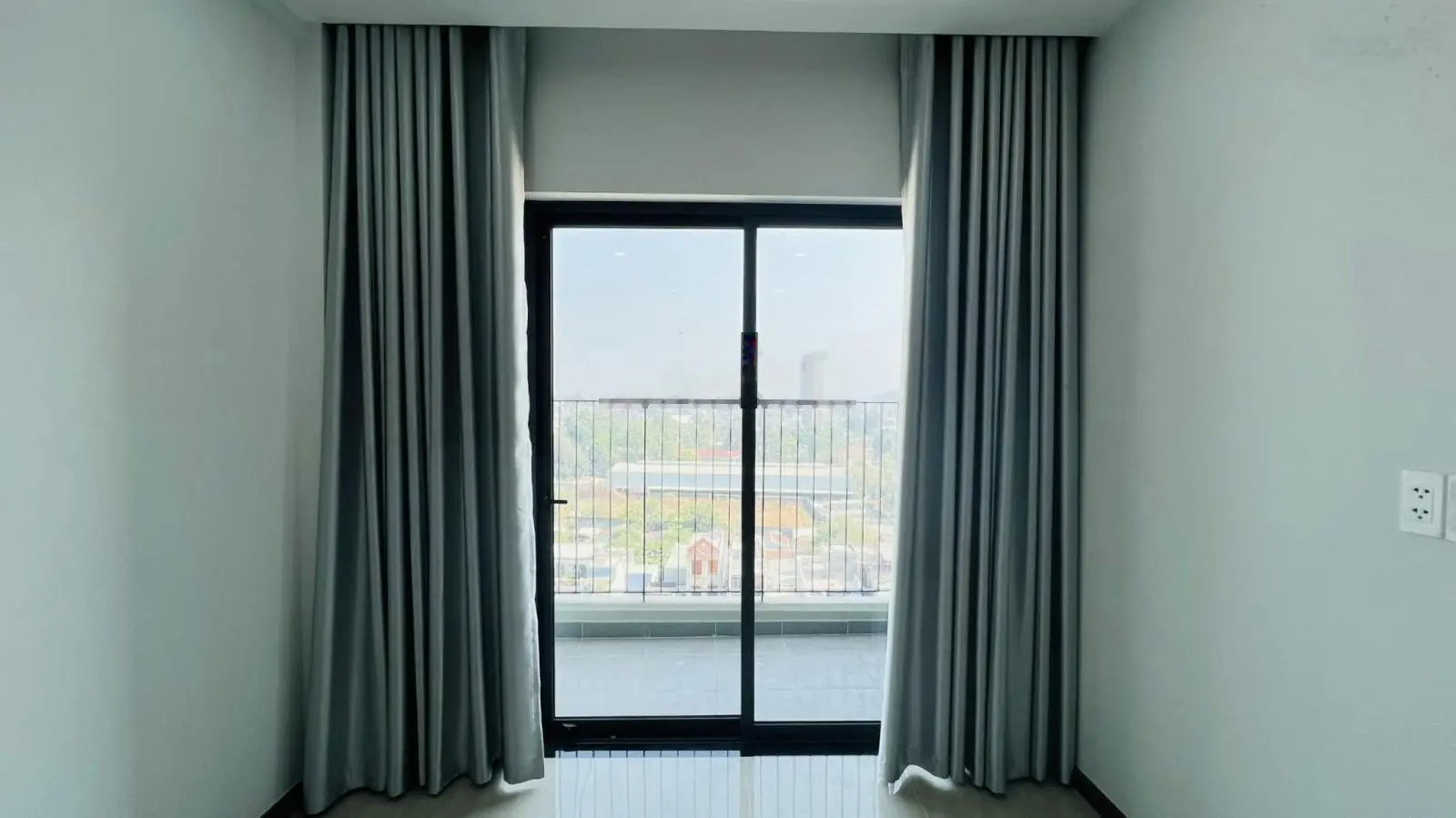 Chính chủ cắt lỗ - cần bán gấp 2PN 2WC - 51,33m2 - Bcons Plaza - Giá chỉ 1 tỷ 7 bao trọn thuế phí