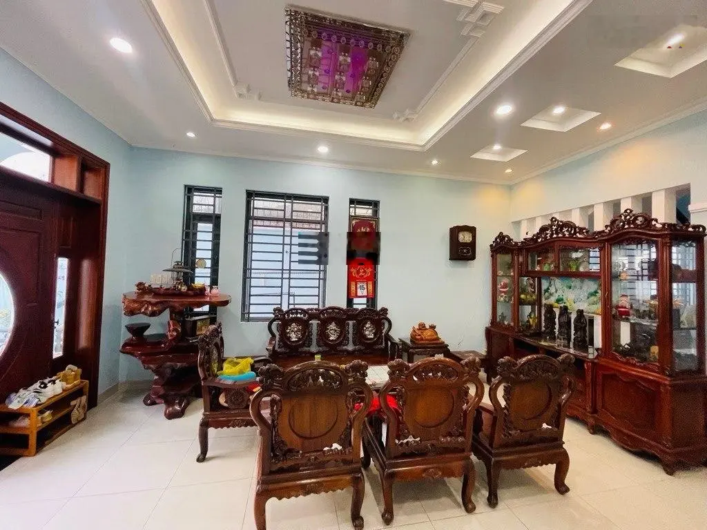 Bán biệt thự - 2 tầng - Hương Lộ 2 - Bình Tân - ngang 10mx25m - 15 tỷ