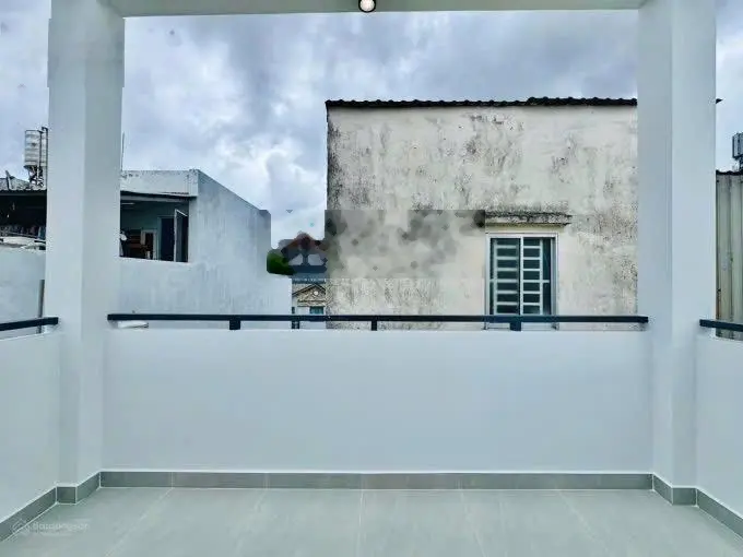 Cần tiền chữa bệnh cô sáu bán gấp Lý Chính Thắng Q3 48m2 Shr hẻm 5m
