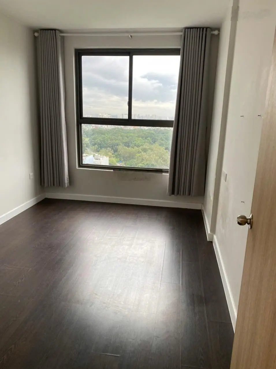 Bán căn hộ Botanica Premier, 3PN, 2WC, 90m2, block A, căn góc, view Hồng Hà, giá: 5 tỷ 8