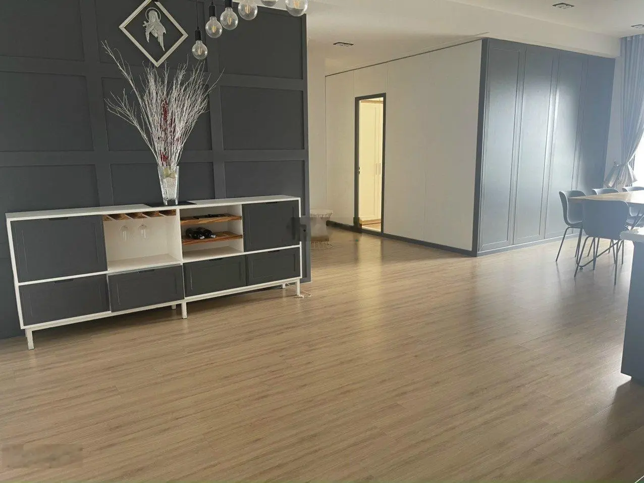 Bán Căn hộ Garden Gate, căn góc, 3PN, 3WC, 111m2, full nội thất giá 7 tỷ 4 nét thu về 0908 435 ***
