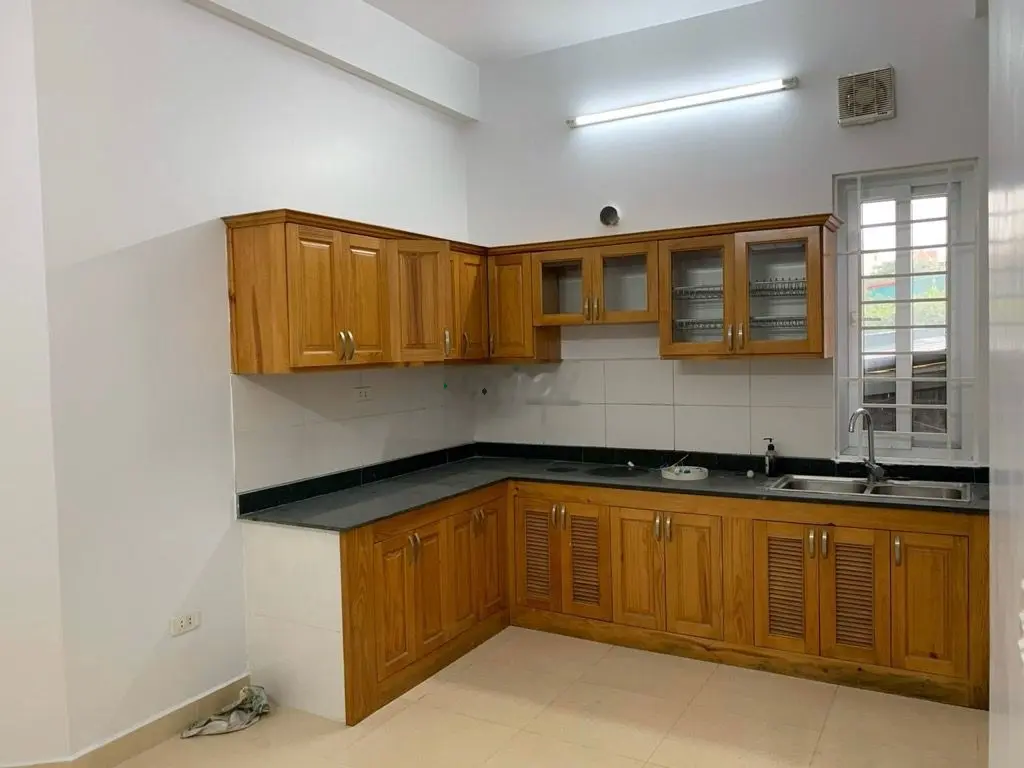 BÁN NHÀ HOÀNG QUỐC VIỆT, OTO - KINH DOANH, 65,2M2, 15,2 TỶ.