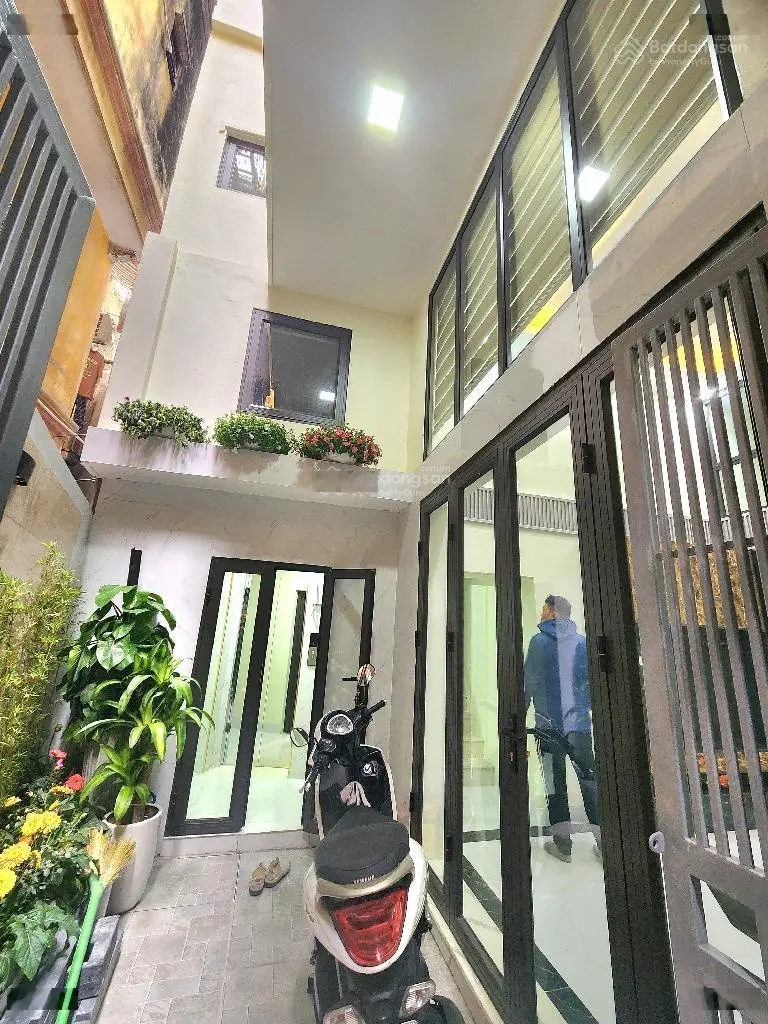 Bán nhà , 44m2, 5 tầng thang máy, giá 8,2 tỷ, Hồng Mai, Hai Bà Trưng, Hà Nội