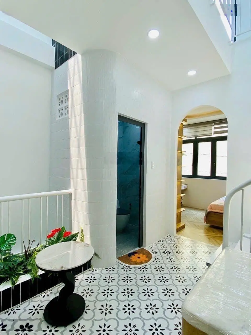 Nhà có sẵn HĐT 14 tr/tháng đường 4m Phan Tây Hồ, PN. DT 54m2 sát trường mầm non Học Viện