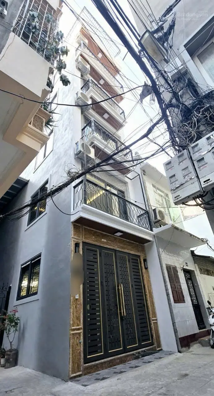 Bán gấp nhà hoàng mai lương khánh thiện dt40m x6t mt3,5m giá 10,2 tỷ lh;0986 943 ***