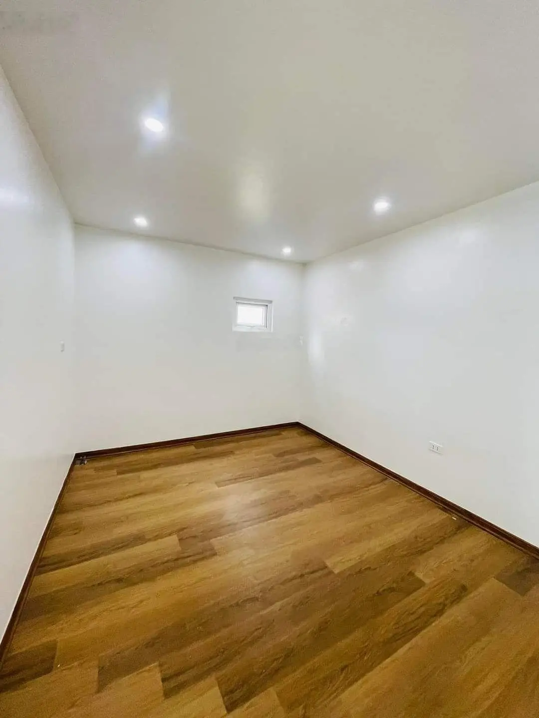 Bán gấp nhà siêu hiếm Mỹ Đình 55m2 x 4 tầng mặt tiền 4.3m nhà dân xây chắc chắn