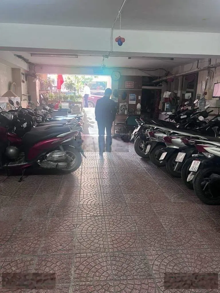 Bán nhà toà nhà mặt phố Vương Thừa Vũ quận Thanh Xuân. Doanh thu gần 1 tỷ/năm kinh doanh siêu vip