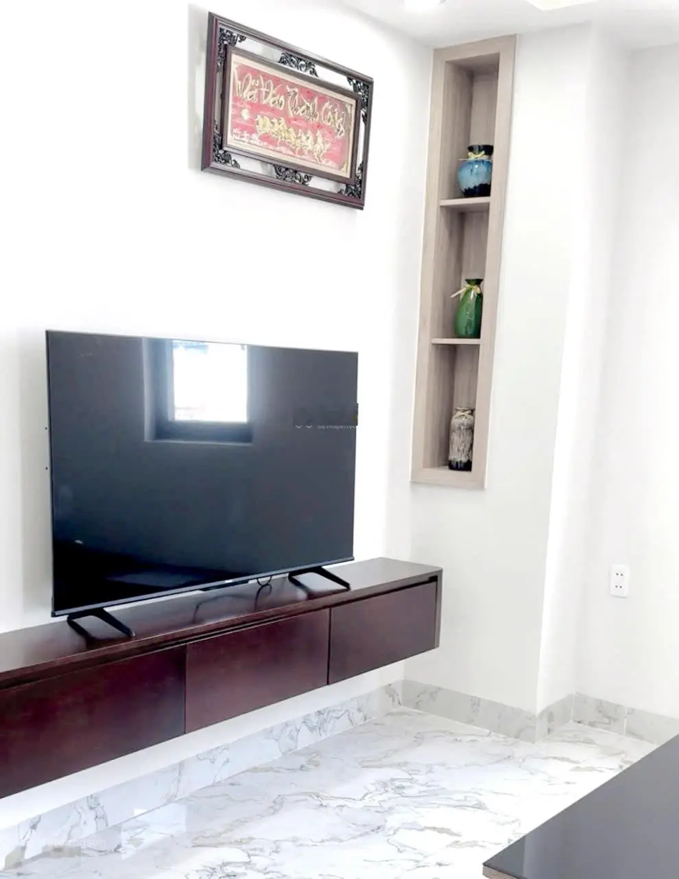 Bán toà căn hộ 5 tầng đường Lê Văn Tâm, gồm 15 phòng, dòng tiền 50tr/th, DT đất 90m2 - giá 8 tỷ8 TL