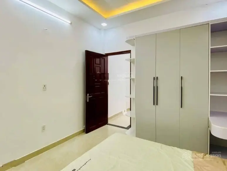 Nhà Sổ hồng riêng , full thổ cư , đường oto, DT 41m2 Nhỉnh 2tỷ ở ngay, NH hỗ trợ vay, HH 1% MG
