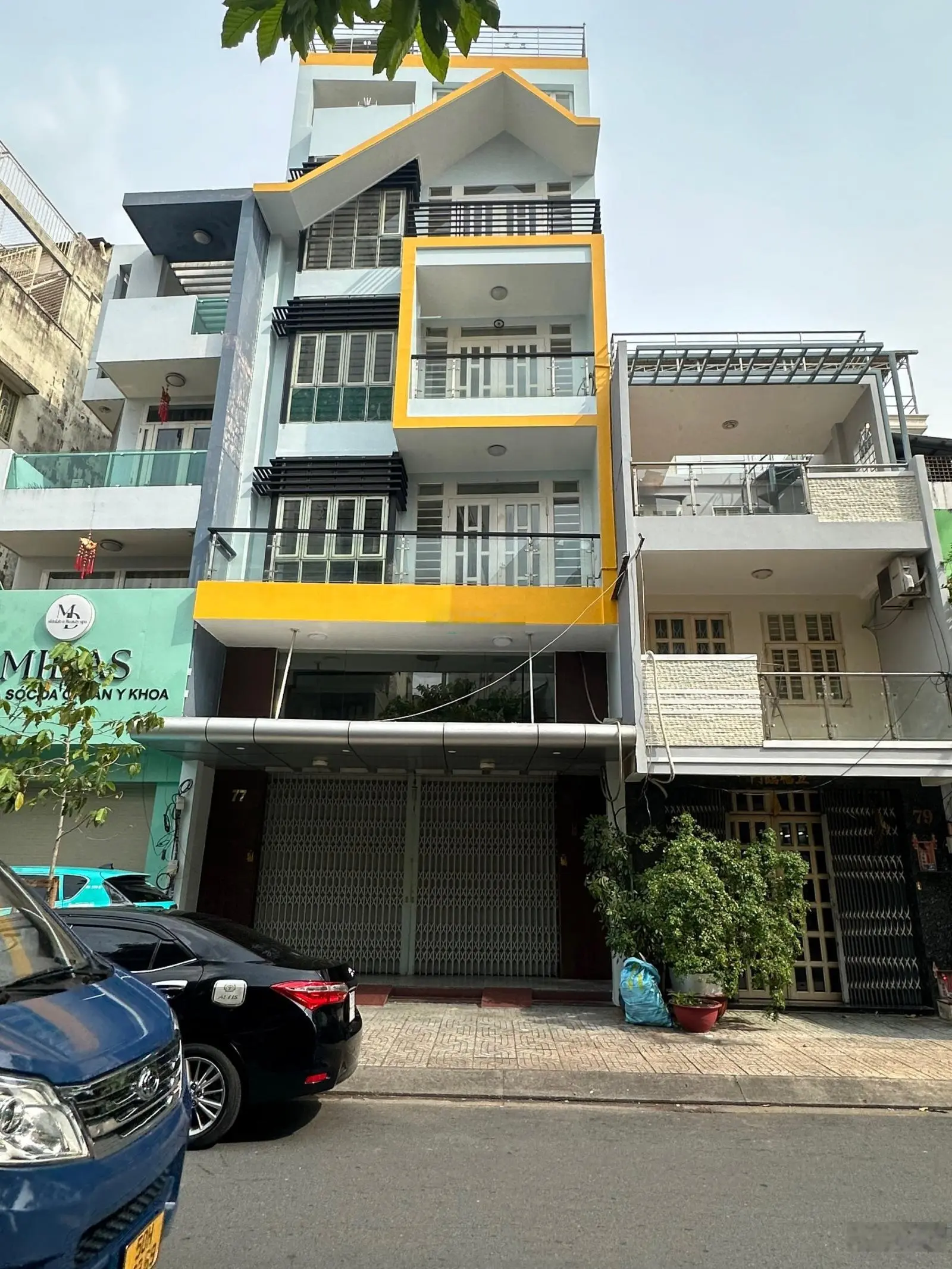 Bán nhà Âu Dương Lân Phường 2 Quận 8-70m2-5 tầng-ngang 5,3-6PN-HXT-giá 11,5 tỷ (TL) pháp lý chuẩn