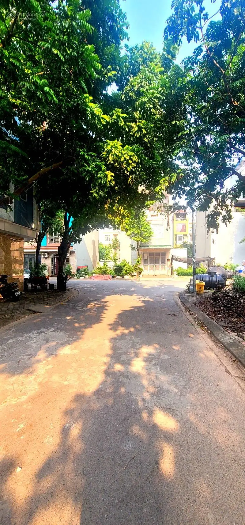 Bán gấp Hoa hậu đất dịch vụ khu D yên nghĩa.
