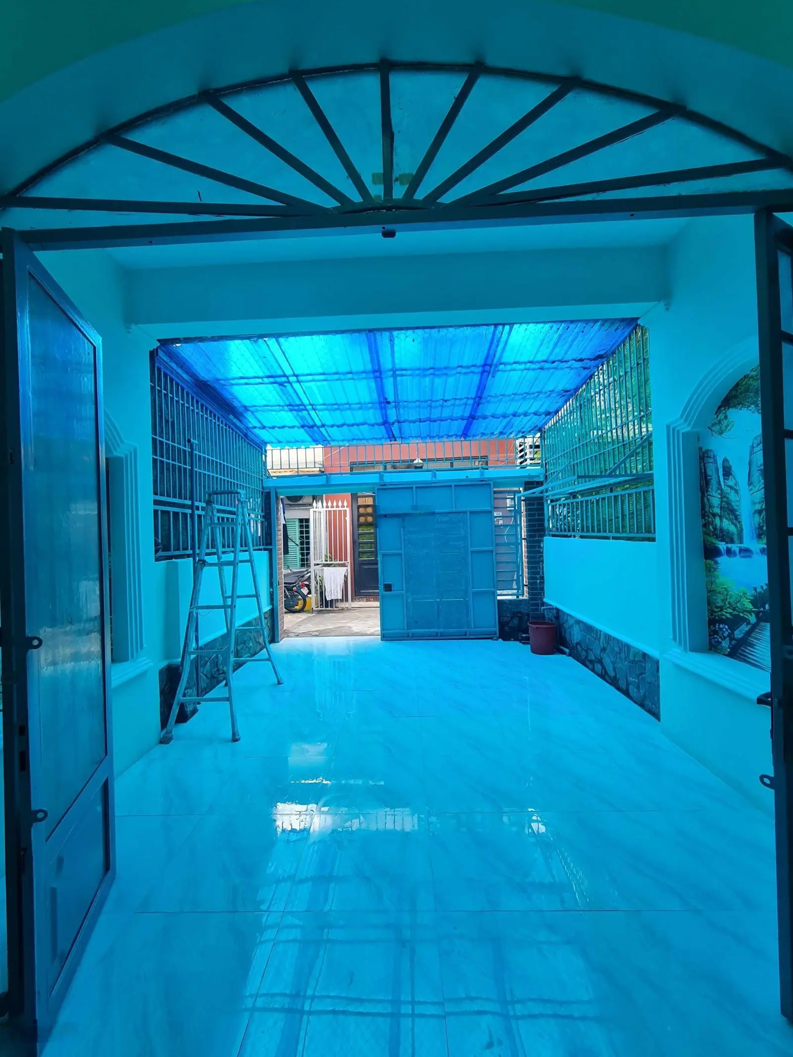 Nhỉnh 3 tỷ, 72m2, 3pn, (4mx20m), bán kính 30m ra đường Lê Thị Riêng quận 12, sổ hồng