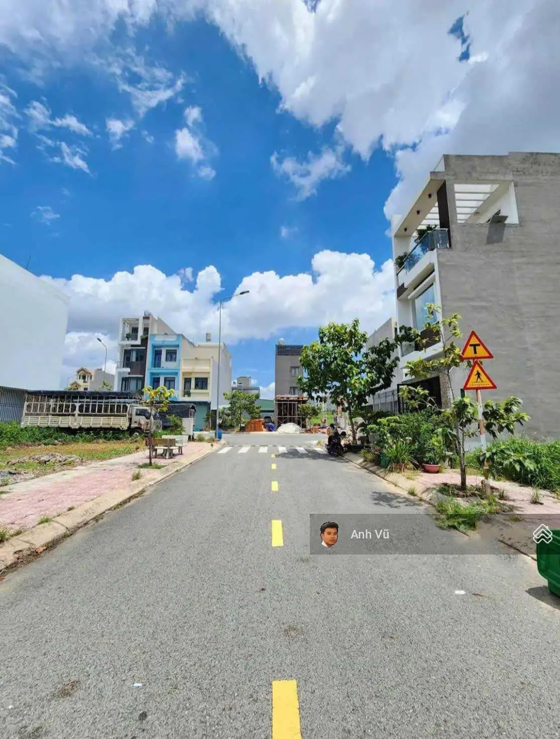 Chỉ cần 450triệu thanh toán ngay lô đất Đ.An Dương Vương, gần chợ Nhơn Thạnh Bến Tre. DT 120m2, SHR