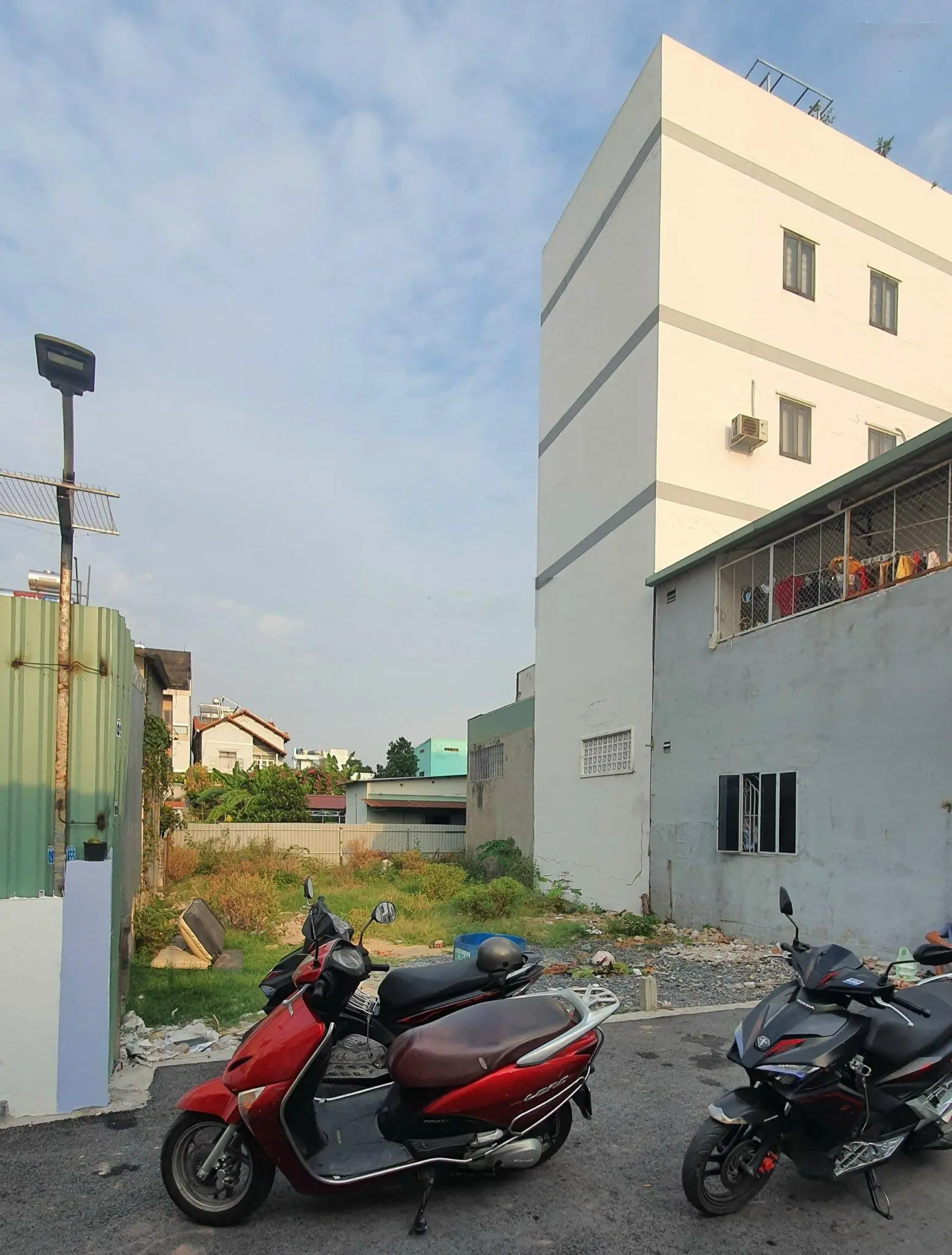 Bán đất HXH đường Đinh Thị Thi KDT Vạn Phúc. Dt (4,1x20) Nở hậu 4,6m