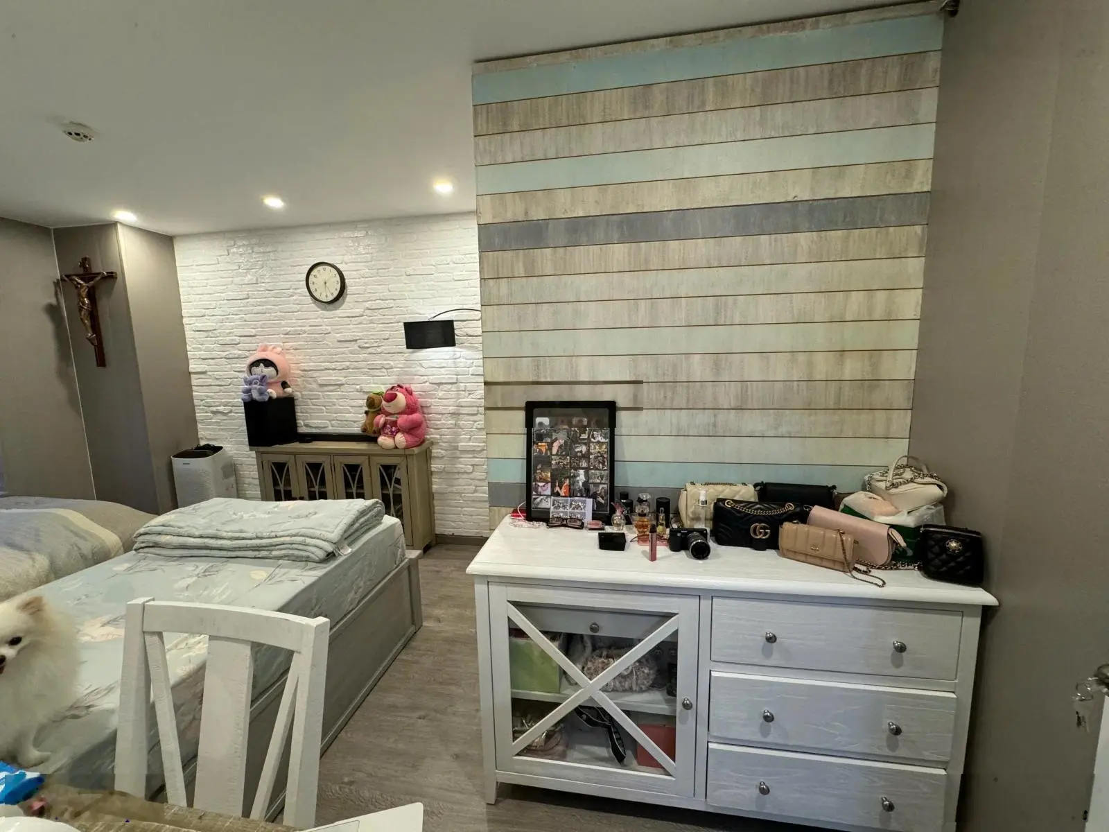 Bán Căn hộ Harmona, 2PN , 2WC , 81m2 , Full Nội Thất, Giá : 3 Tỷ 950 , Liên Hệ : 0908 435 ***
