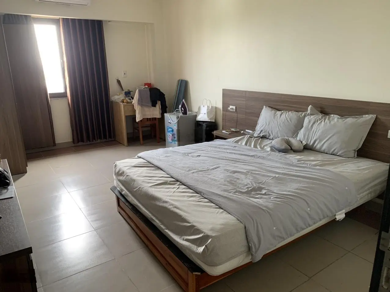 Bán khách sạn 16 Tôn Đức Thắng, P. Đông Thành - TP Ninh Binh - đang vận hành tốt