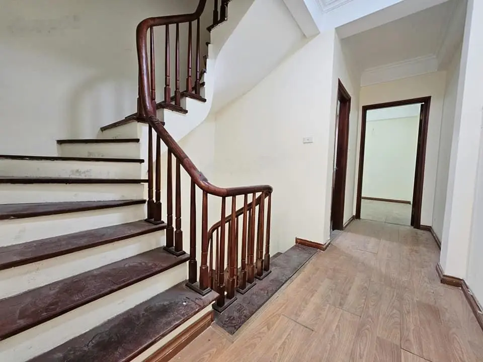 Bán nhà 5 tầng, 35m2, 6 tỷ. Lê Trọng Tấn, La Khê, Hà Đông, phân lô ô tô kinh doanh