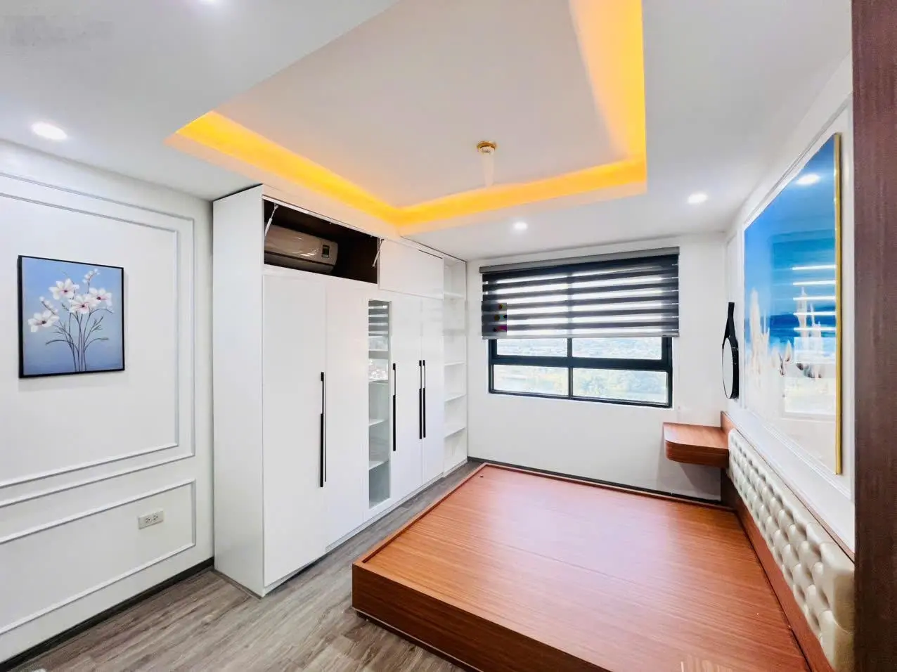 Duy nhất căn 2 ngủ - 2WC DT 53m2 nhà em muốn bán ở tòa Cầu Giấy Center Point, full nội thất