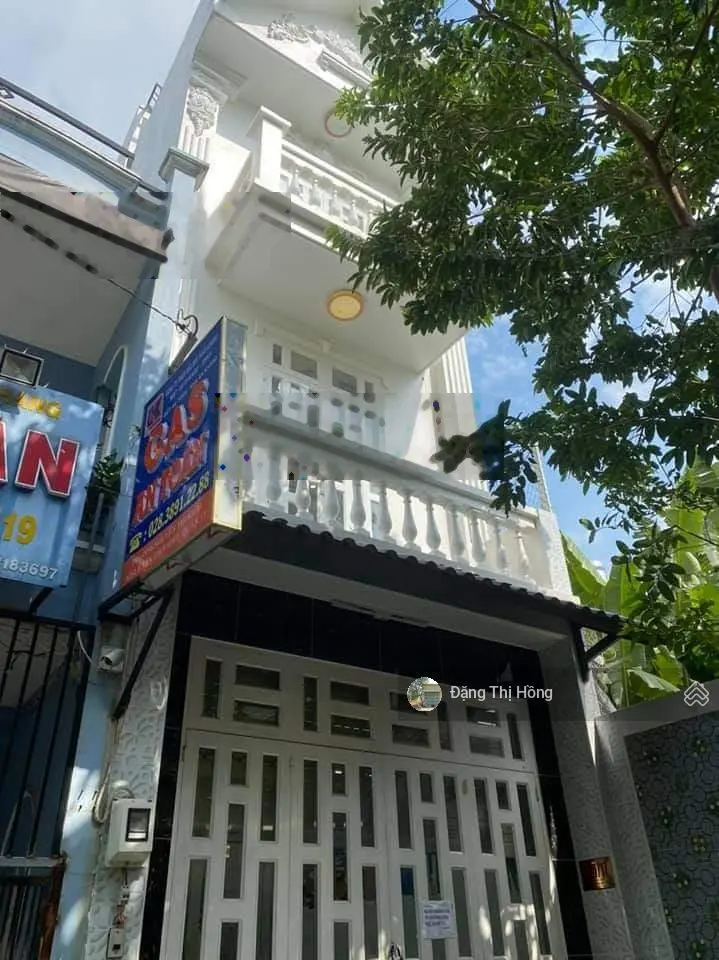 Bán nhà đường Lê Văn Phan 55m2 giao với Phú Thọ Hòa đang cho thuê 12tr/th đầy đủ tiện ích