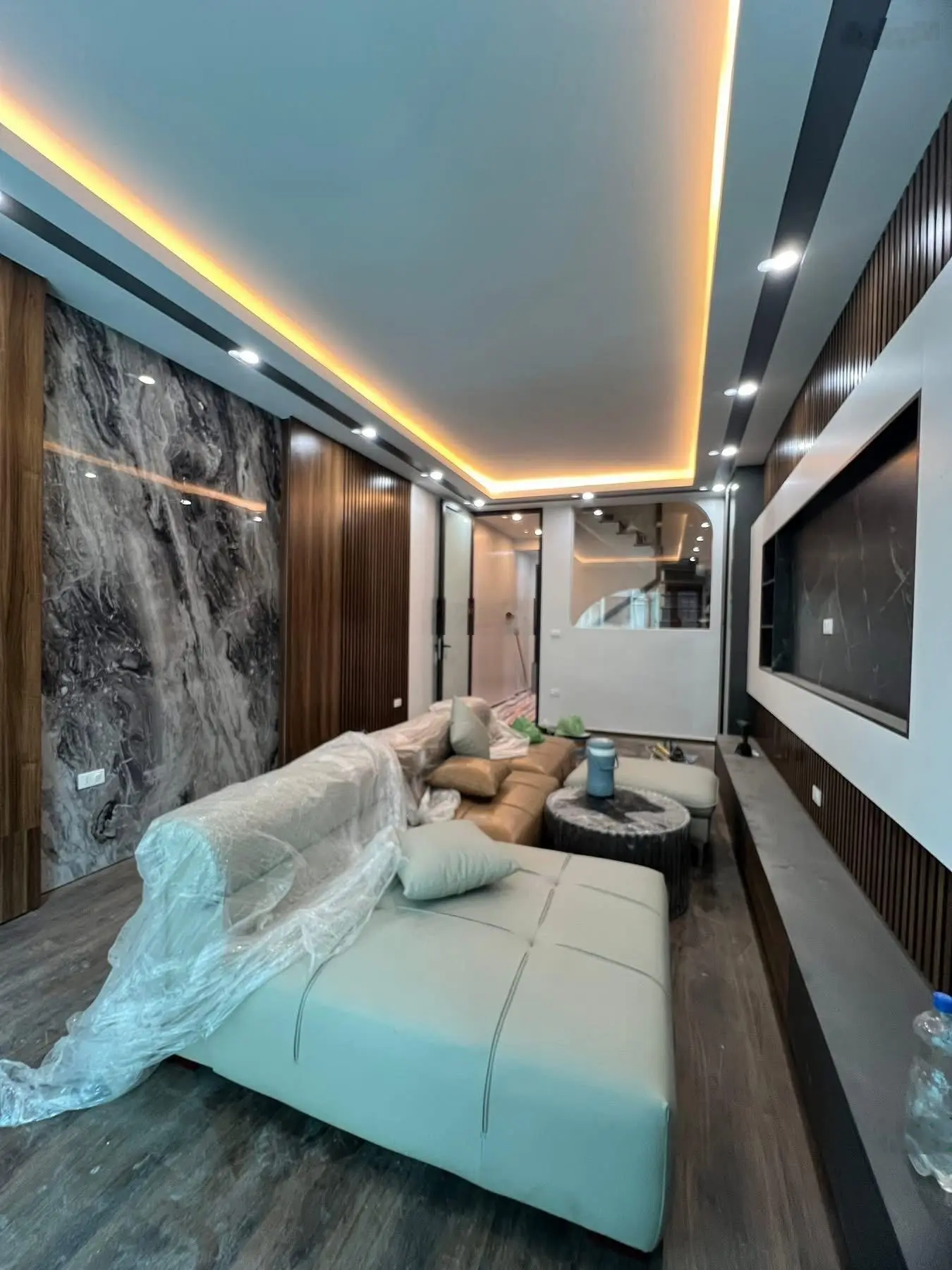 Phân lô ba đình - 4 ô tô tránh, vỉa hè - khu vip cán bộ quân đội - nhà đẹp full nội thất 5 sao.