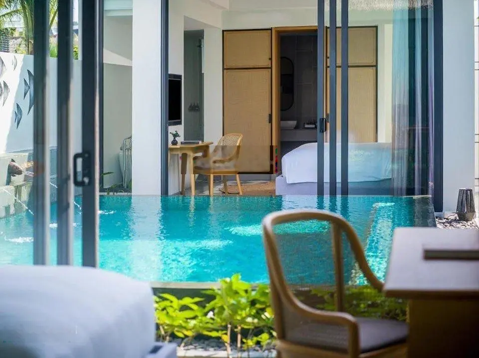 Cần bán biệt thự Bãi Kem, 247m2 giá cắt lỗ chỉ 10 tỷ, cam kết 1,2 tỷ/năm, có gia lộc mạnh