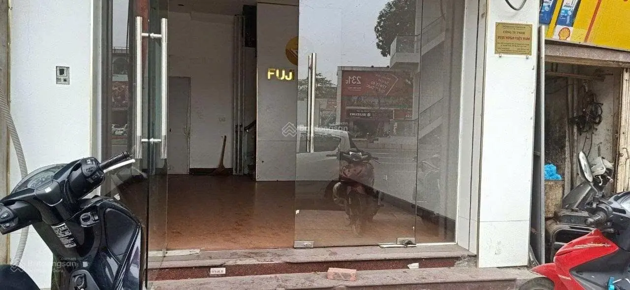 Bán nhà mặt phố Nguyễn Trãi - 6 tầng - vỉa hè kinh doanh ngày đêm - mặt tiền 4.1m - 15,8 tỷ