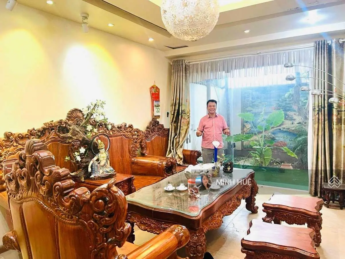 Bán liền kề Văn Khê, phân lô, ô tô tránhh, nhà đẹp ở ngay, DT 55m2, 7 tầng thang máy, 15.5 tỷ