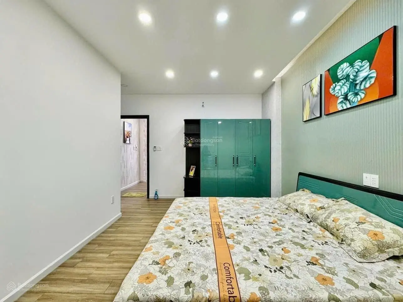 Chính chủ cần bán gấp nhà HXH ngay KDC sầm uất Đ. Phan Xích Long Phú Nhuận. Giá 4tỷ688TR, DT 64m2