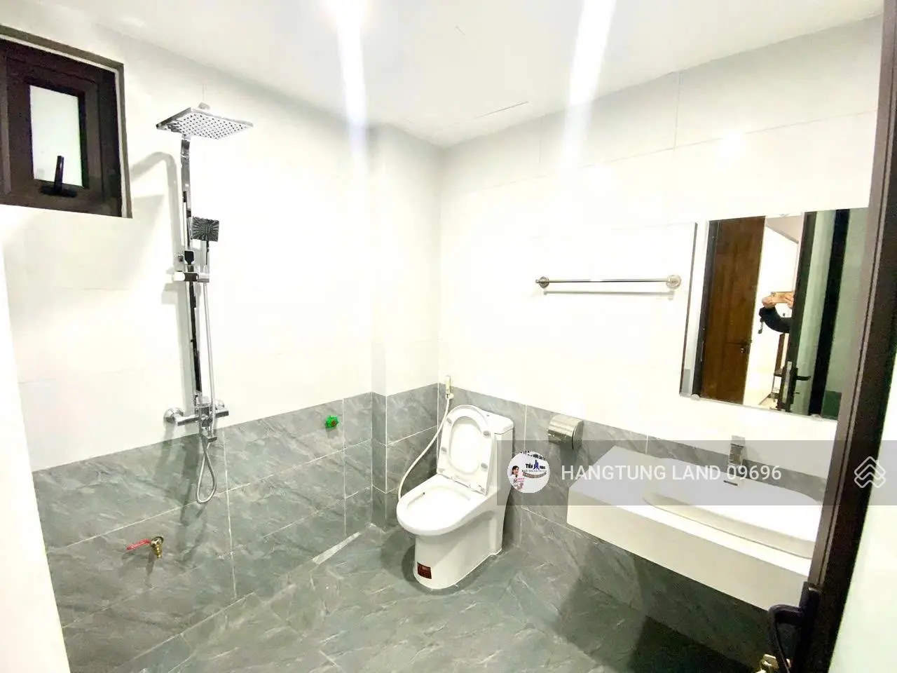 Dương Nội.LÔ GÓC,OTO đỗ cửa.Nhà MỚI 5 tầng/46m2.Ngõ ~3m,Thông tứ phíA.100m xe tải tránh,SĐCC-6,18TY