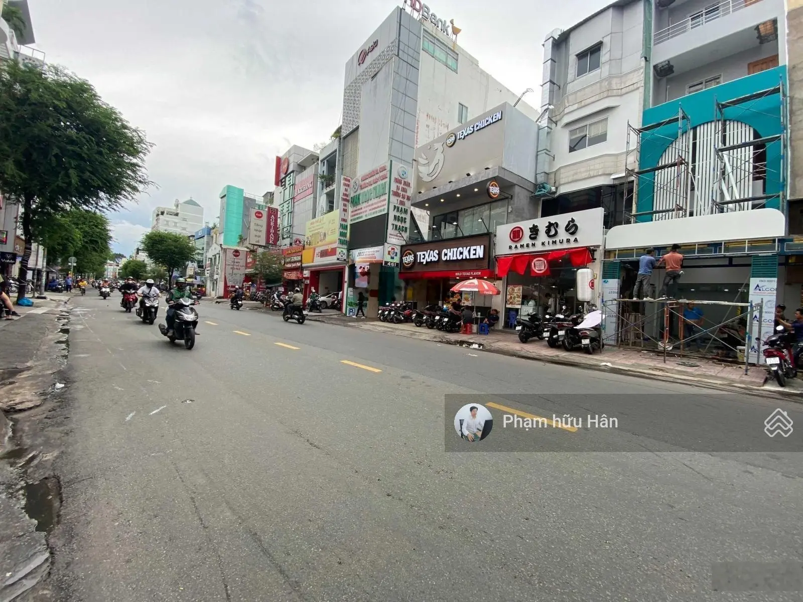 Mặt tiền ngang 4x17m kết cấu 1 trệt 3 lầu đường Cô Bắc Quận 1