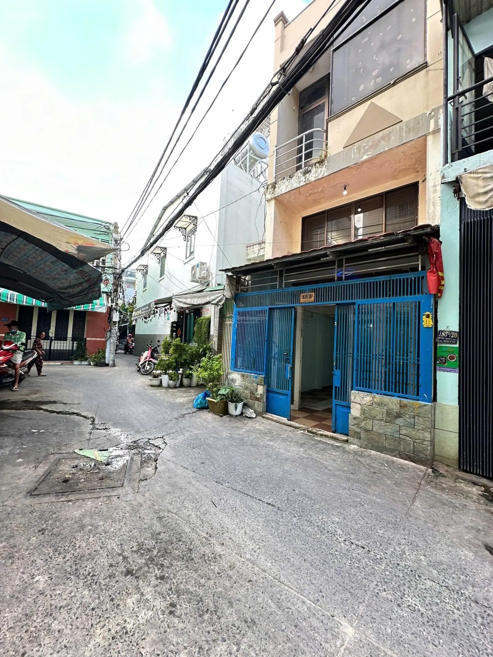 Xe hơi đỗ cửa (hẻm 5m) vừa ở vừa kinh doanh