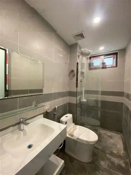 Mua đất tặng nhà 3 tầng mới sẵn ở Thụy Hà, Bắc Hồng, Đông Anh oto ngủ trong nhà