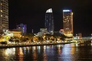 Đất sát bờ sông Hàn, khu bắn pháo hoa quốc tế - Lô đất diện tích lớn - Đường lớn 10.5m