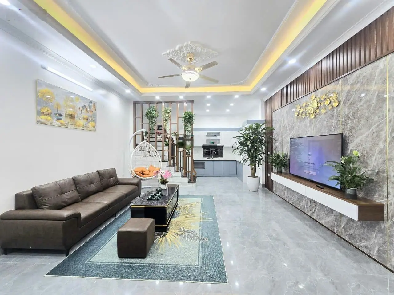 Chủ cần bán gấp nhà Vương Thừa Vũ, Thanh Xuân, rất gần phố, ngõ trước nhà rộng, DT50m2 - giá 7,5 tỷ