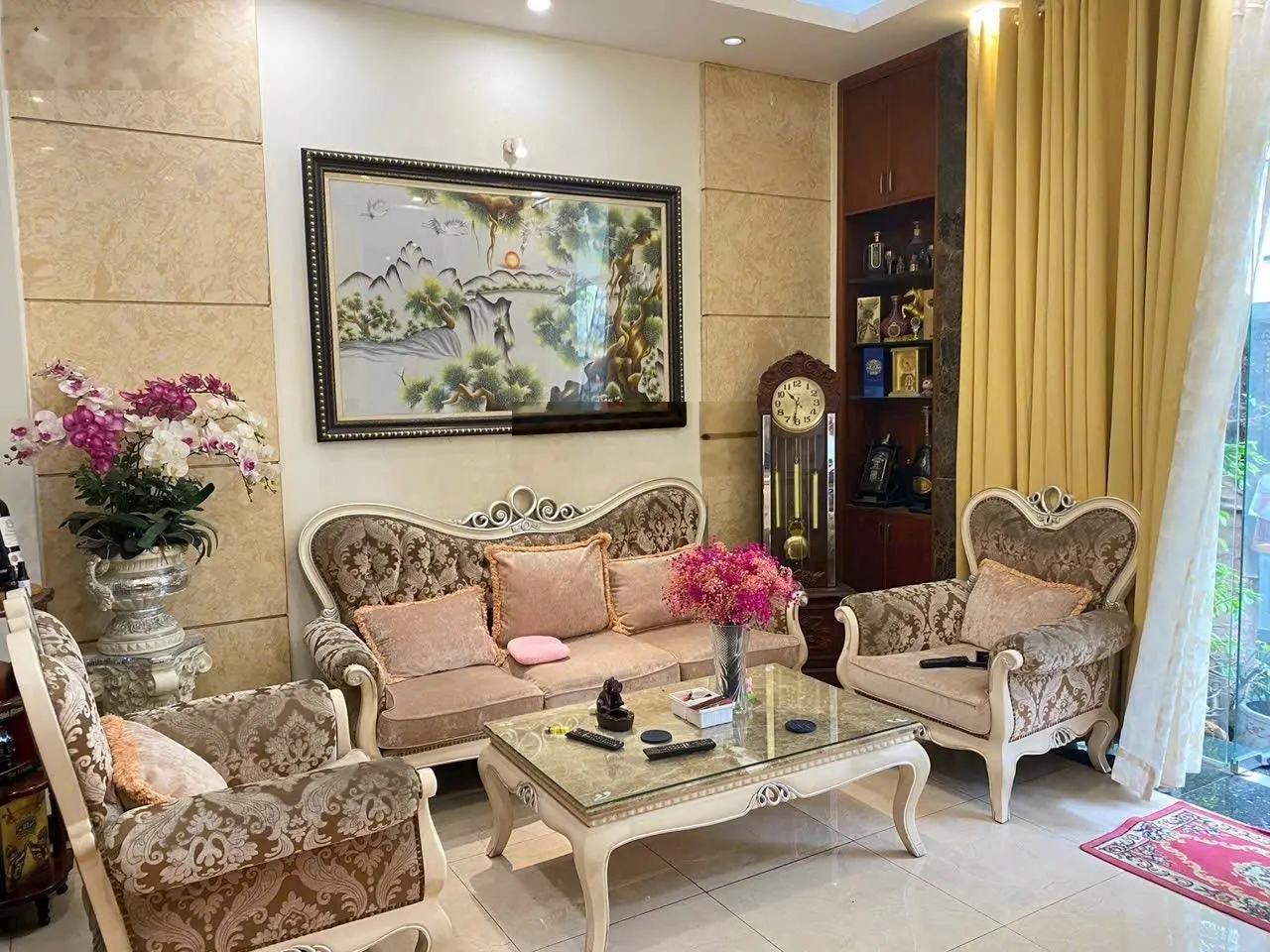 Bán nhà biệt thự giá tốt, nằm ngay trung tâm Sài Gòn Quận 3