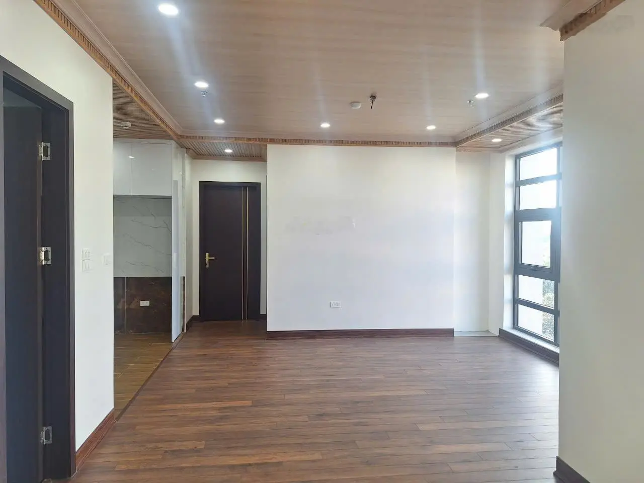 Hot giá rẻ nhất khu cho căn 146m2 căn chung cư Cường Thịnh, Lê Thái Tổ. LH ngay 0944 658 ***