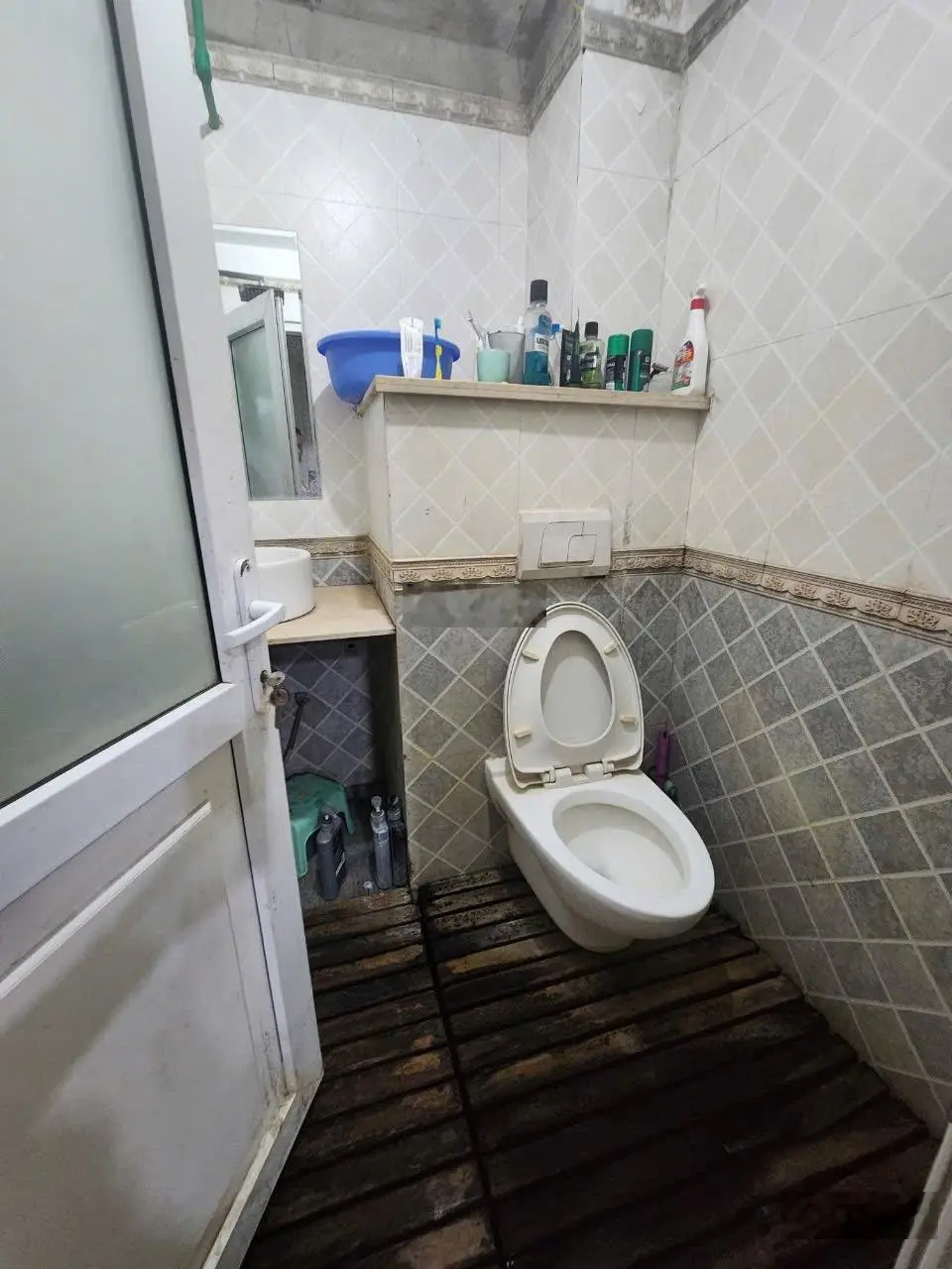 Bán chung cư Nơ Bán Đảo Linh Đàm diện tích 75m
