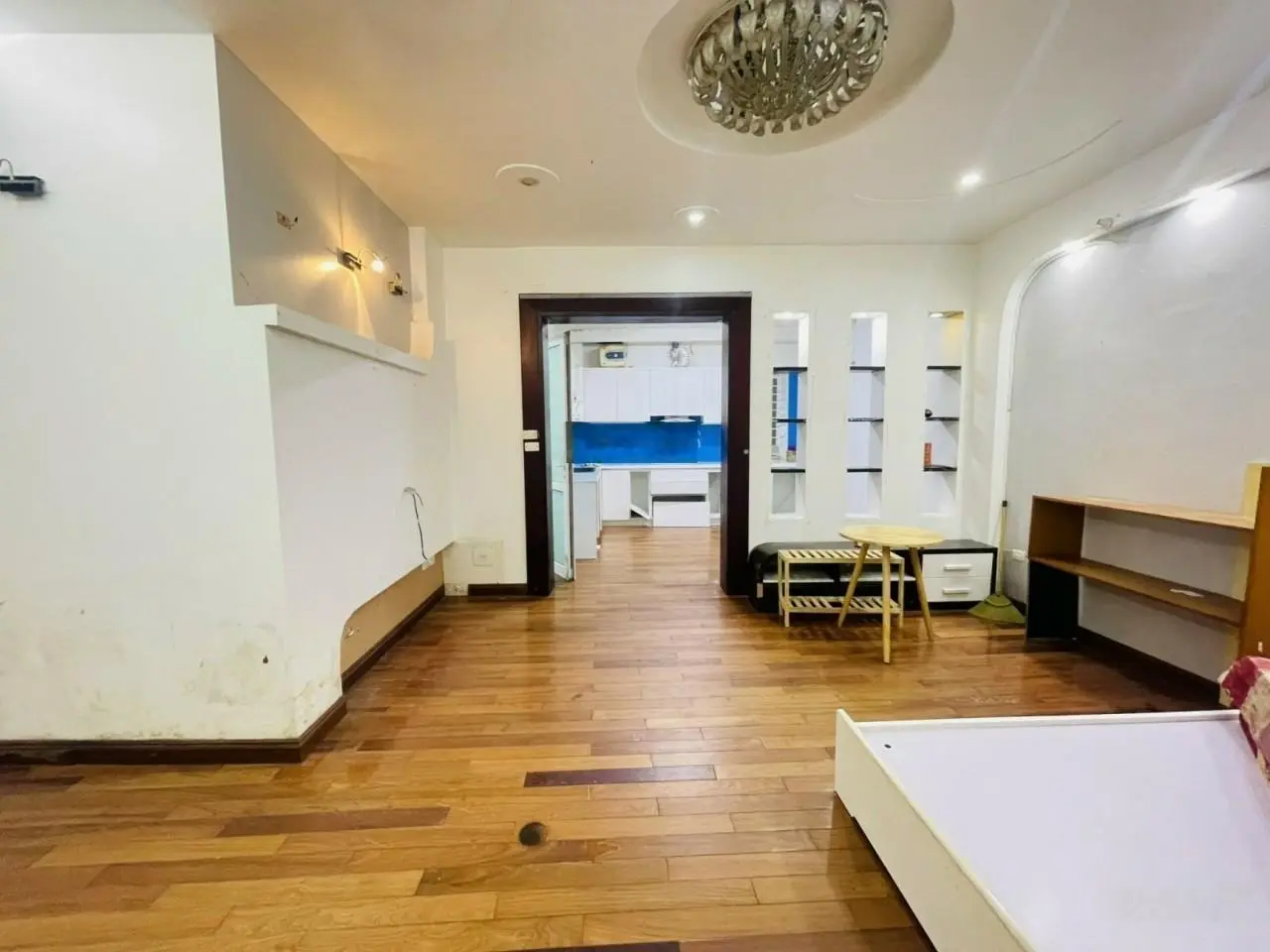 Bán gấp nhà phố Tây Sơn 45m2 4TG MT 7m hơn 12 tỷ ôtô Đỗ cửa lô góc KD văn phòng LHCC
