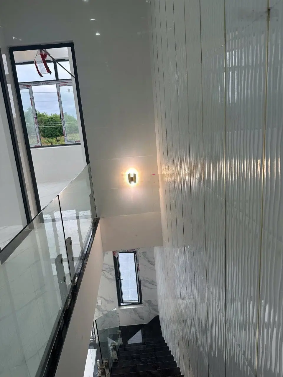 Bán nhà đẹp MT đường Phước Hưng - Phước Hải 1 trệt 1 lầu 4PN gần chợ, gần biển Phước Hải DT 170m2