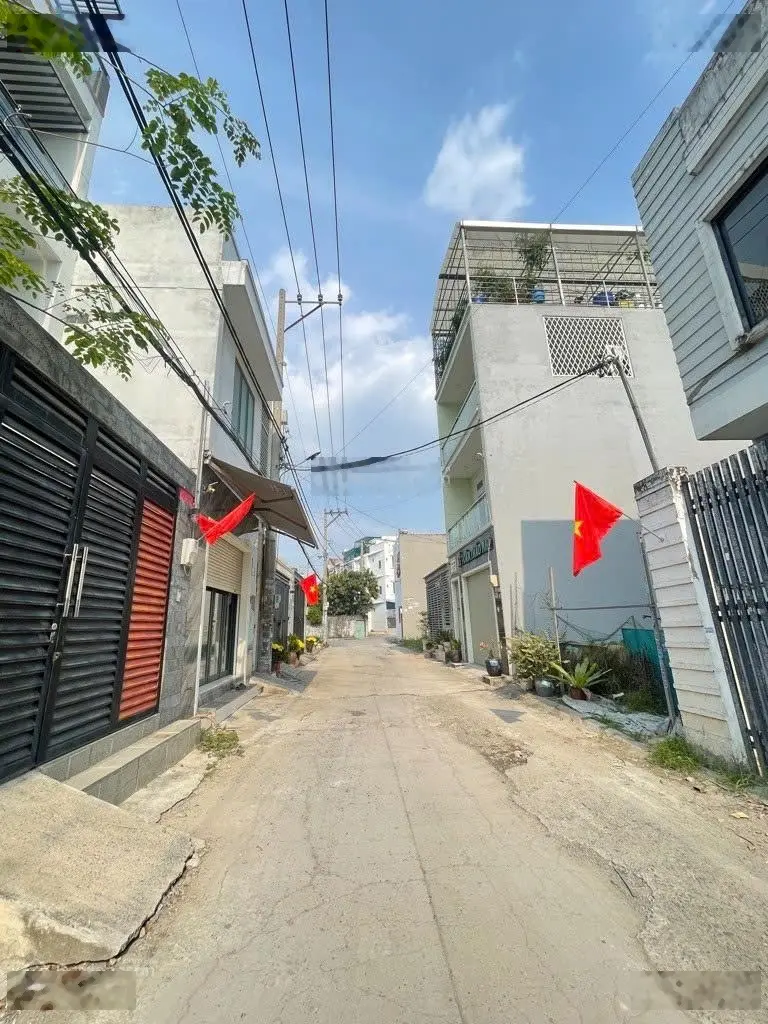 Bán gấp nhà riêng 4,5 tỷ, 75m2 tại Thạnh Xuân, Q12, HCM