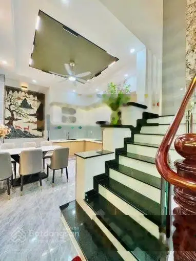 Ra nhanh ngay nhà đẹp ngay MT Lê Văn Việt - Hiệp Phú - Quận 9 ,1trệt 2lầu,giá rẻ chỉ 3.3 Tỷ sổ sẵn