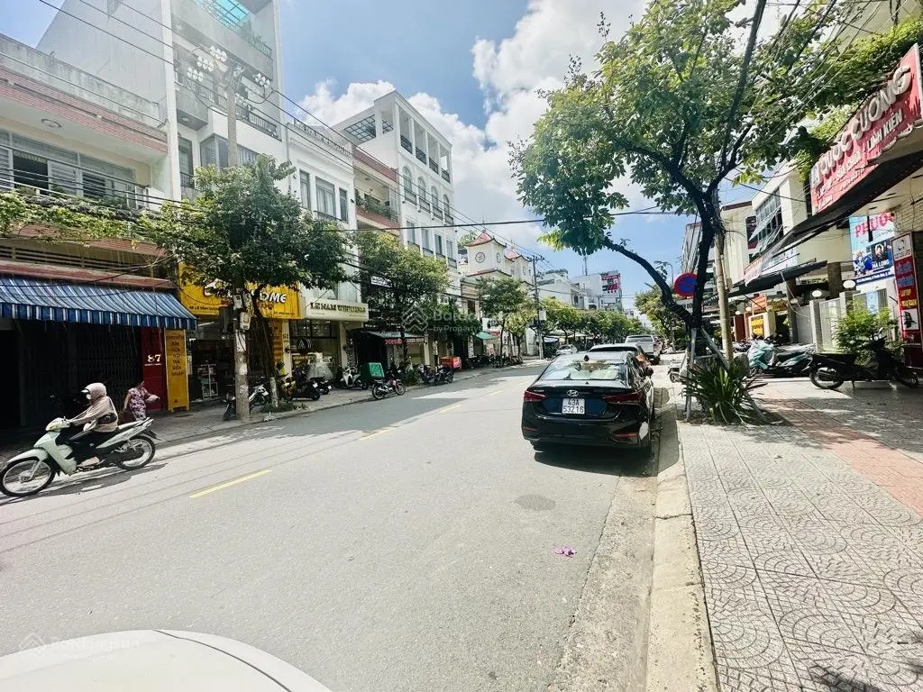 Cần bán 1 cặp Lê Đình Dương Hải châu đà nẵng